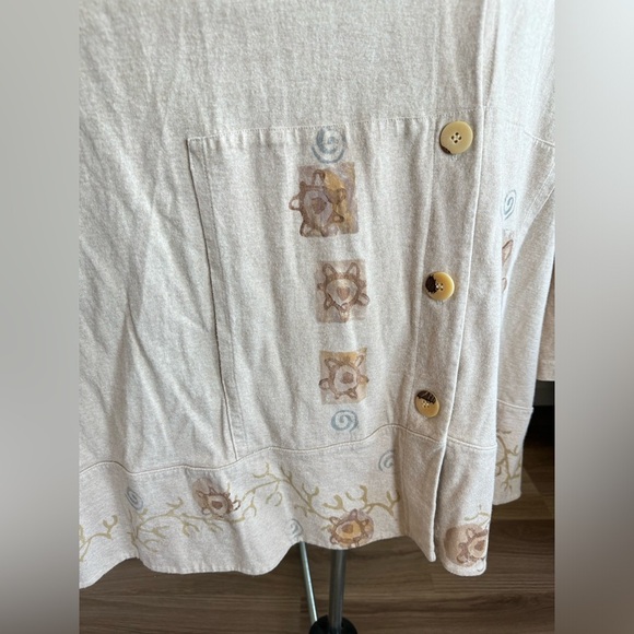Blue Fish Clothing Cream Beige Art Hand Painted Button Down Cardigan - Picture 4 of 13